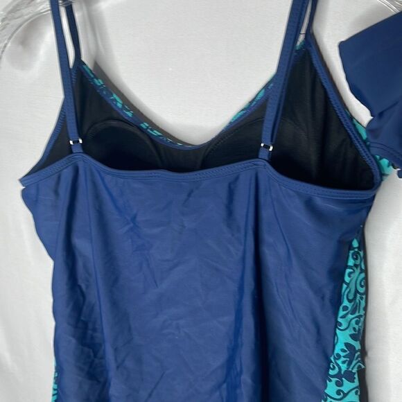 Tropical Escapes Navy/Green Tankini Bathing Suit. Light padding in bra. Size 8. - Picture 5 of 10